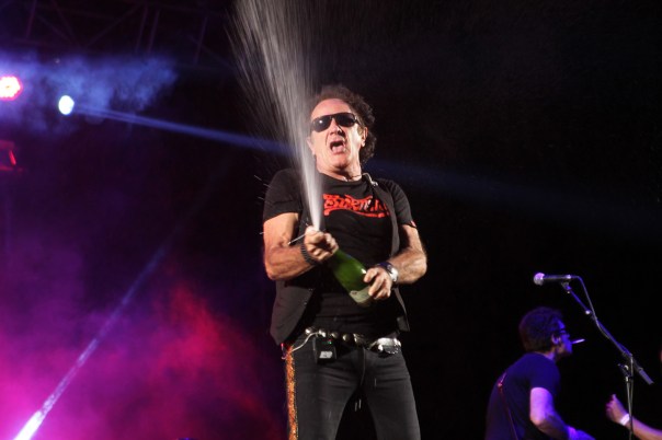 161001-cultura-burning